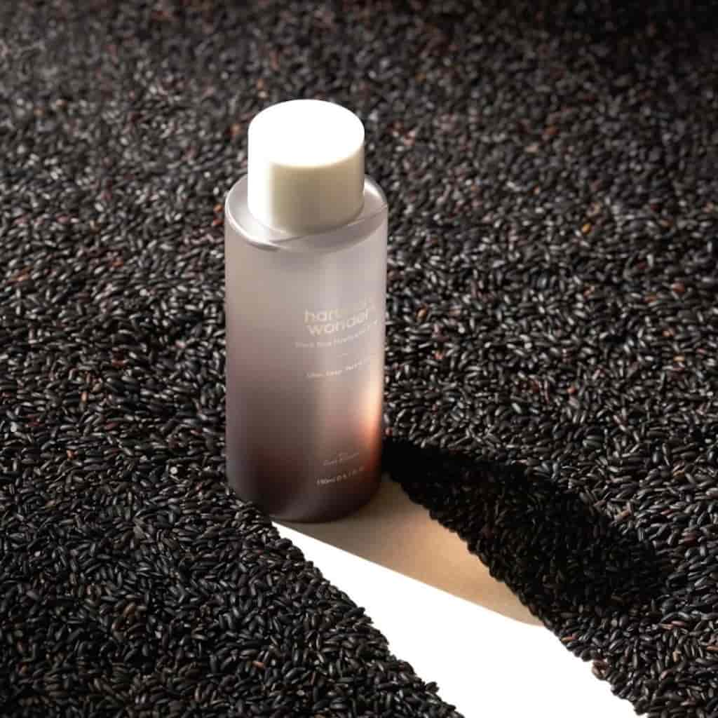 Haruharu Wonder Black Rice Hyaluronic Toner